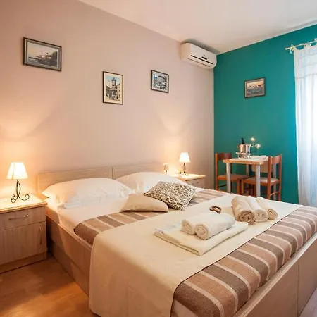 Miriam Rooms Zadar Exterior photo