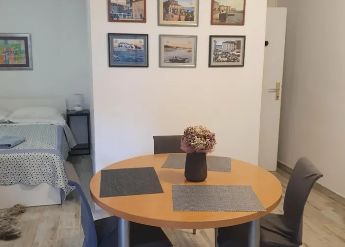 Miriam Rooms Zadar