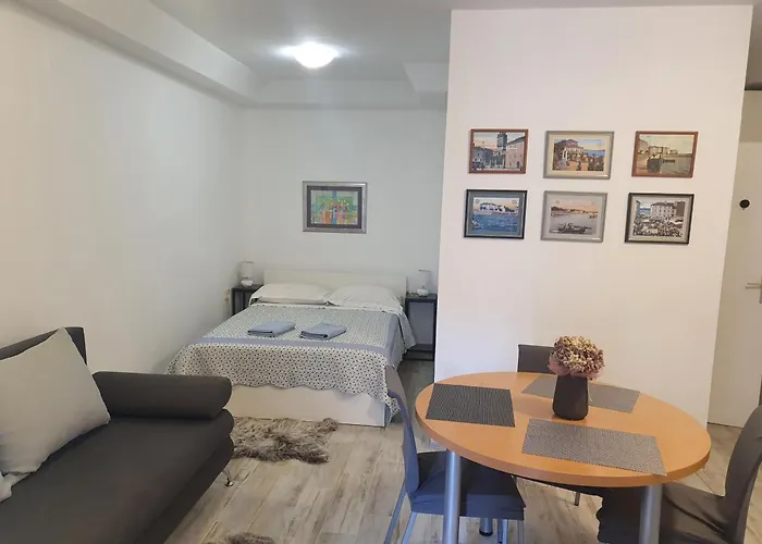 Miriam Rooms Zadar